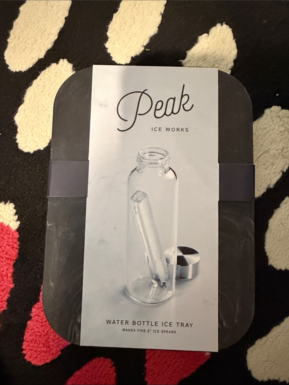 Peak Water Bottle Ice Tray – Black